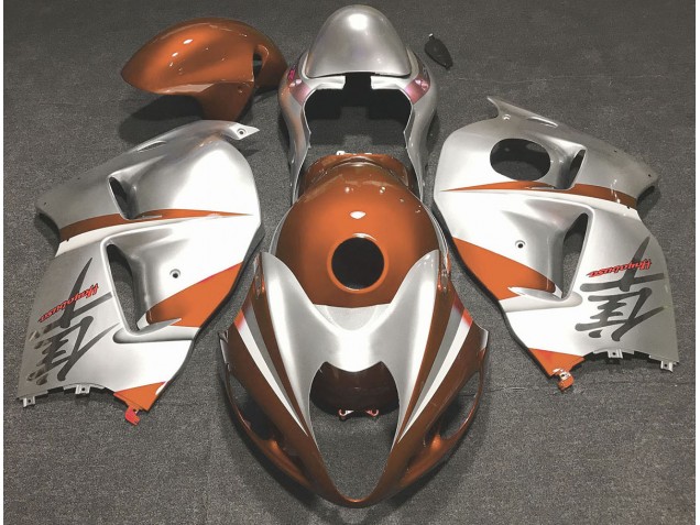 Aftermarket 1997-2007 Gloss Orange and Silver Suzuki GSXR 1300 Motorcycle Fairings