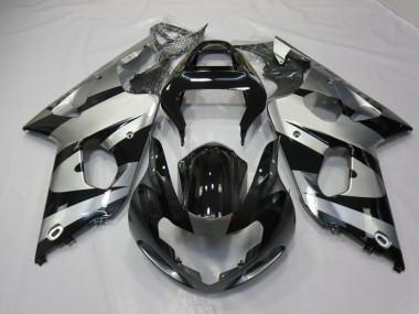 Aftermarket 2000-2002 Silver and Black Suzuki GSXR 1000 Motorcycle Fairings