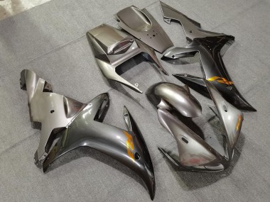 Aftermarket 2002-2003 Gloss Silver & Gold Yamaha R1 Motorcycle Fairings