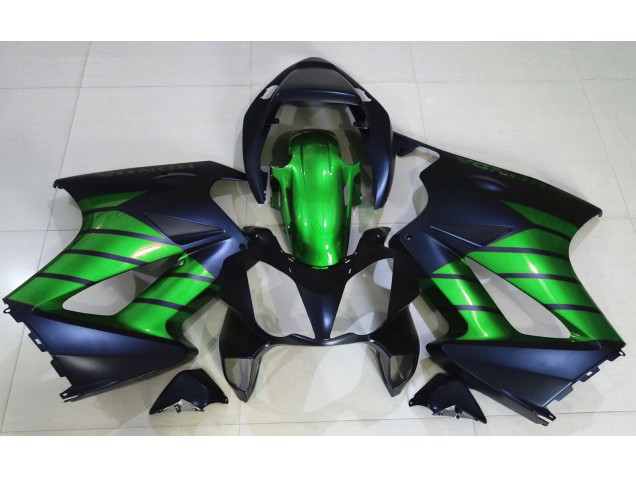 Aftermarket 2002-2012 Matte Black & Green Honda VFR800 Motorcycle Fairings