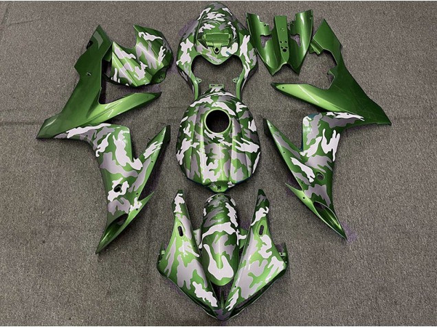 Aftermarket 2004-2006 Dark Green Camo Yamaha R1 Motorcycle Fairings