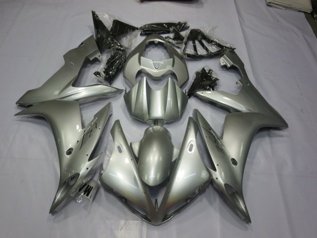 Aftermarket 2004-2006 Gloss Silver Yamaha R1 Motorcycle Fairings