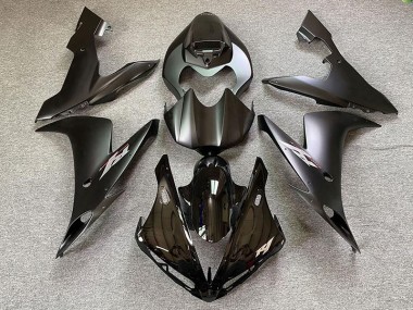 Aftermarket 2004-2006 Matte Black Style Yamaha R1 Motorcycle Fairings