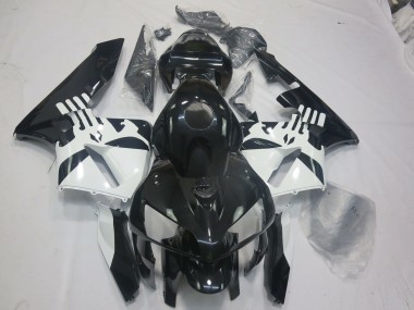 Aftermarket 2005-2006 Gloss Black & Punisher Honda CBR600RR Motorcycle Fairings