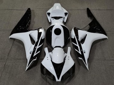 Aftermarket 2006-2007 Gloss White and Black Honda CBR1000RR Motorcycle Fairings