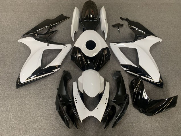 Aftermarket 2006-2007 Matte Black and Gloss White Suzuki GSXR 600-750 Motorcycle Fairings